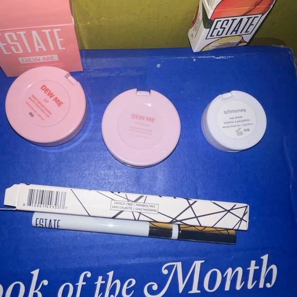 ESTATE COSMETICS Bundle ➰ - Picture 3 of 4